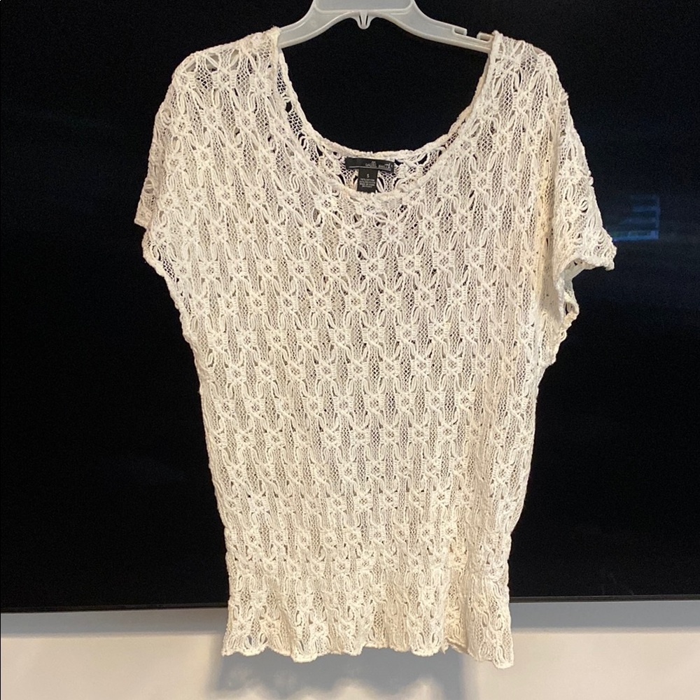 Elegant Off White Lace Knit Top